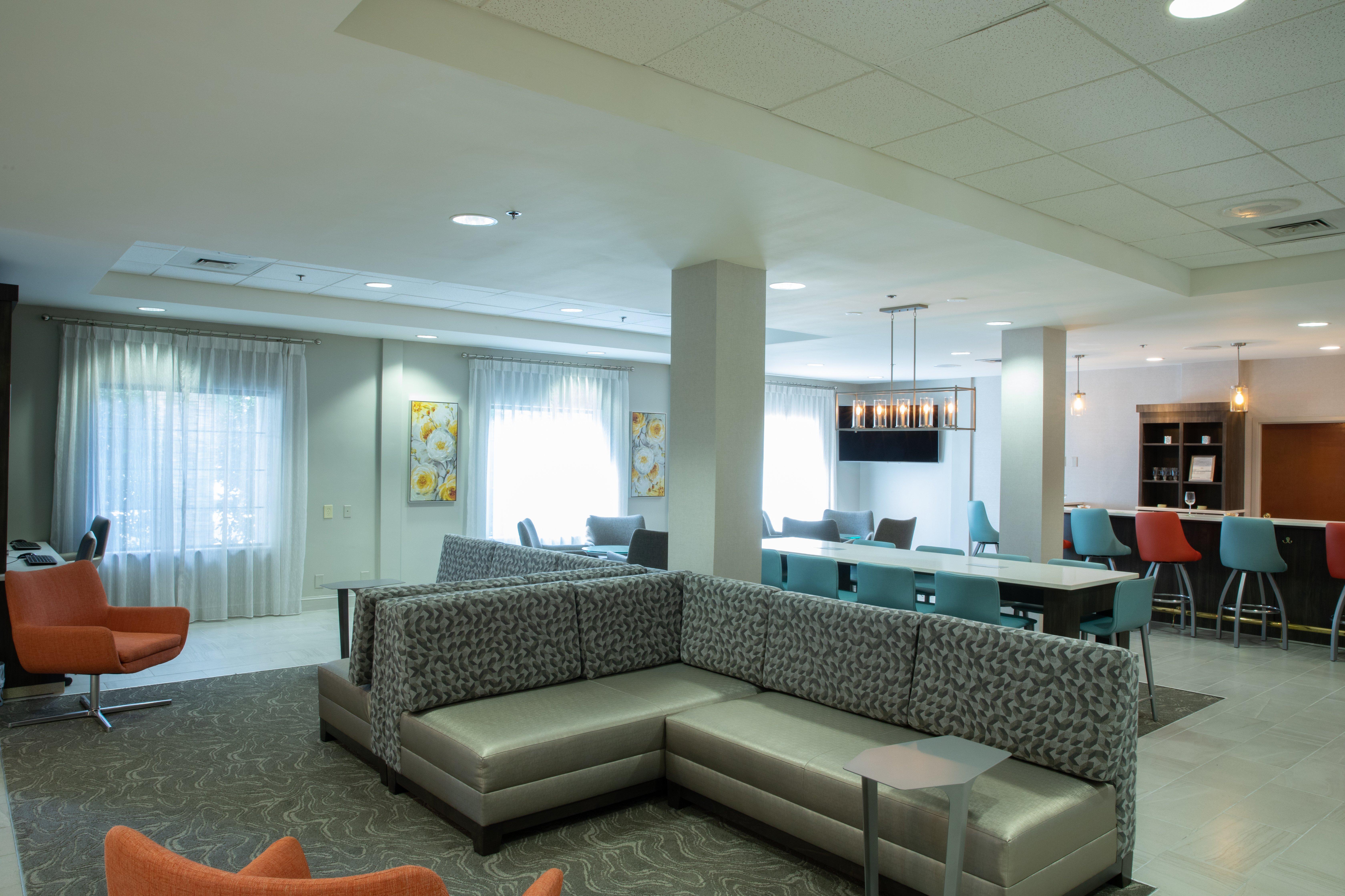 Holiday Inn & Suites Raleigh Cary By Ihg Exterior foto