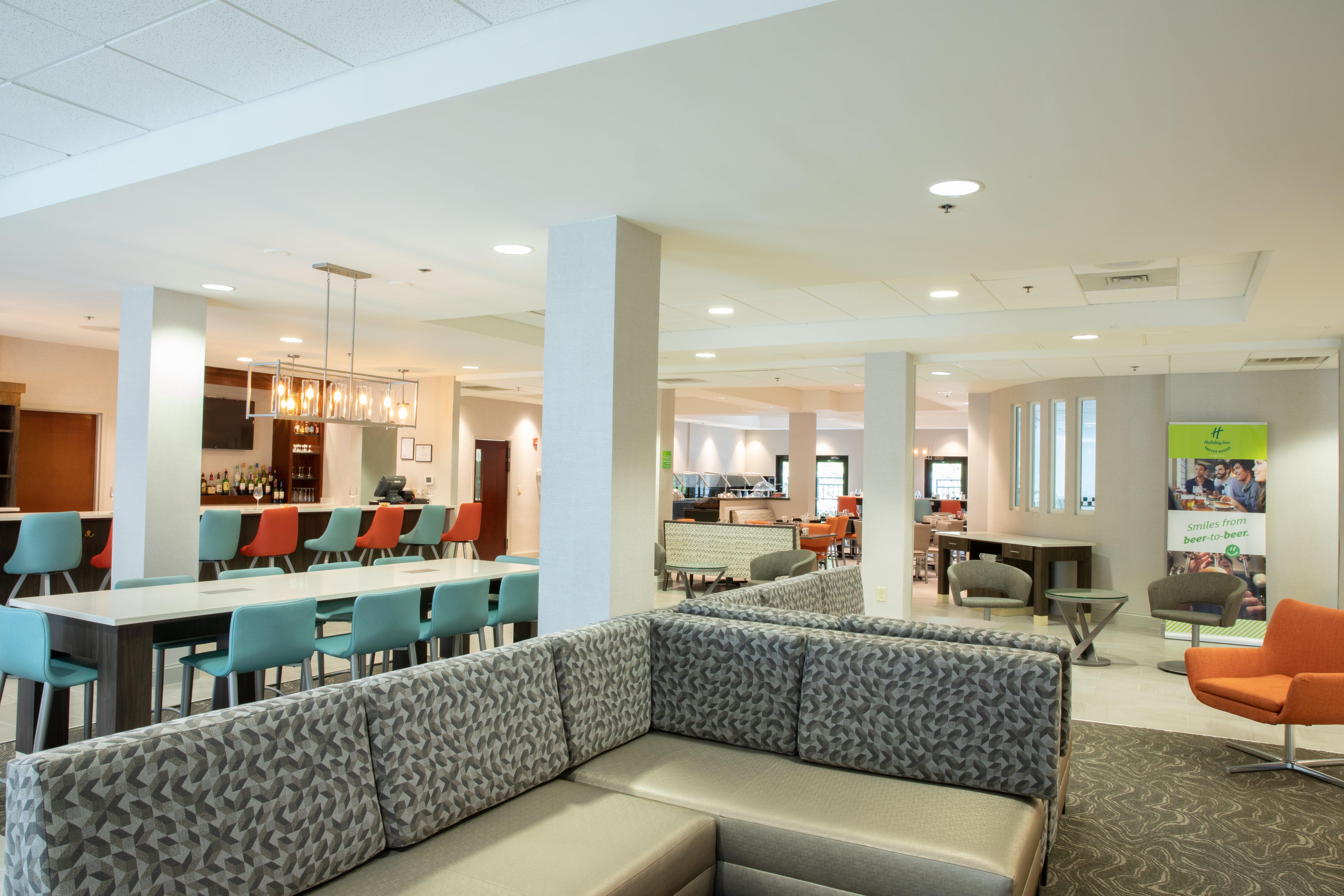 Holiday Inn & Suites Raleigh Cary By Ihg Exterior foto