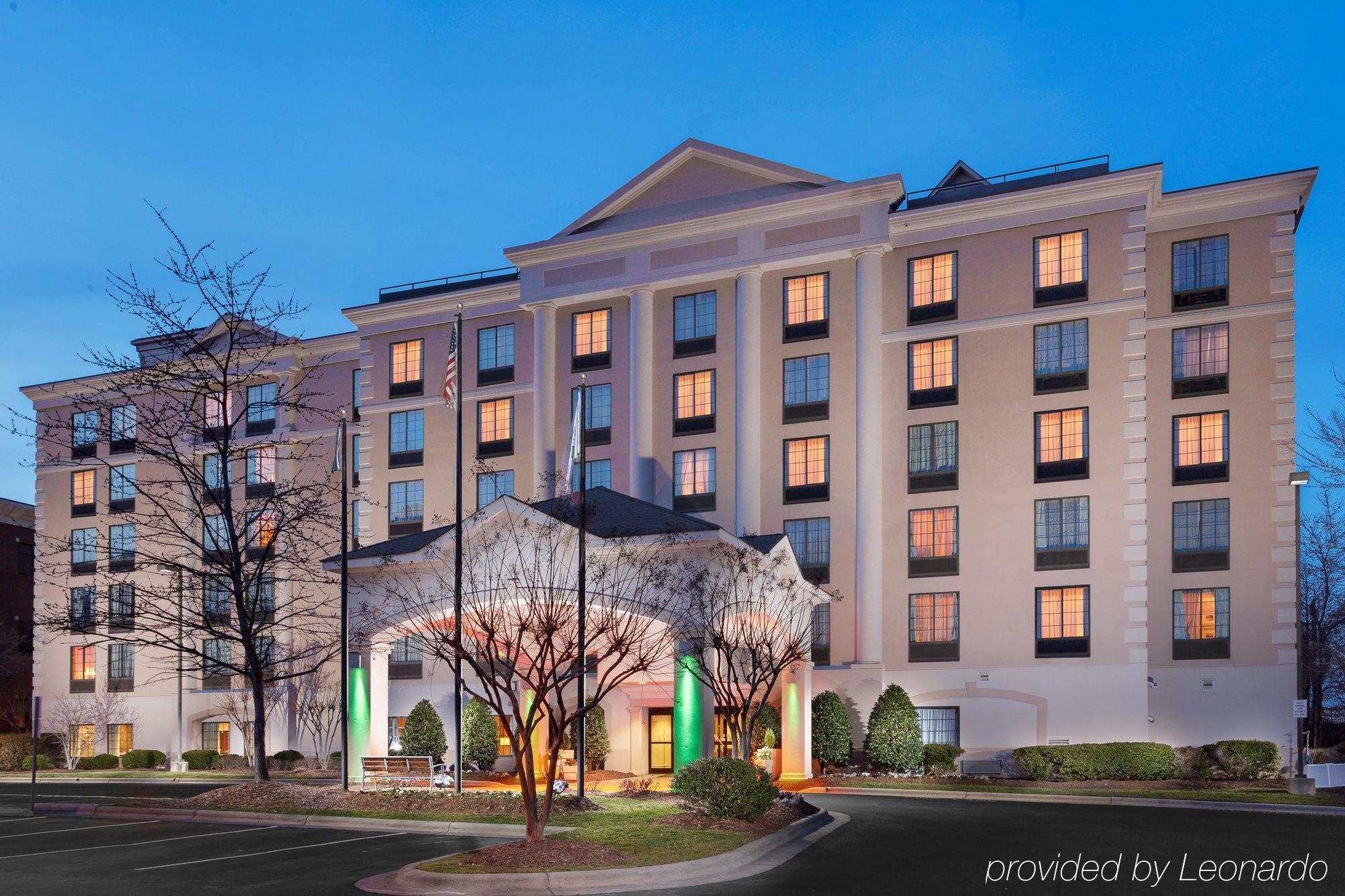 Holiday Inn & Suites Raleigh Cary By Ihg Exterior foto